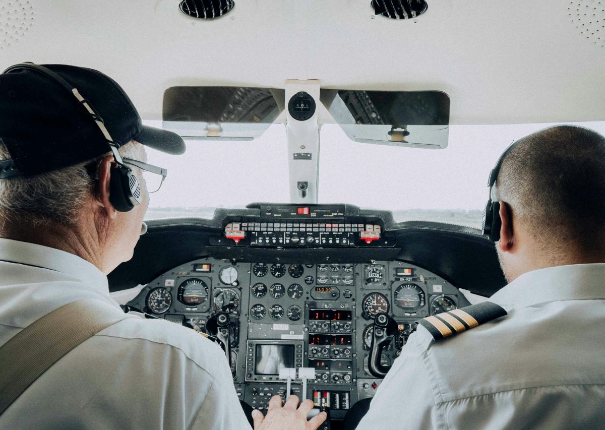 types of pilot jobs